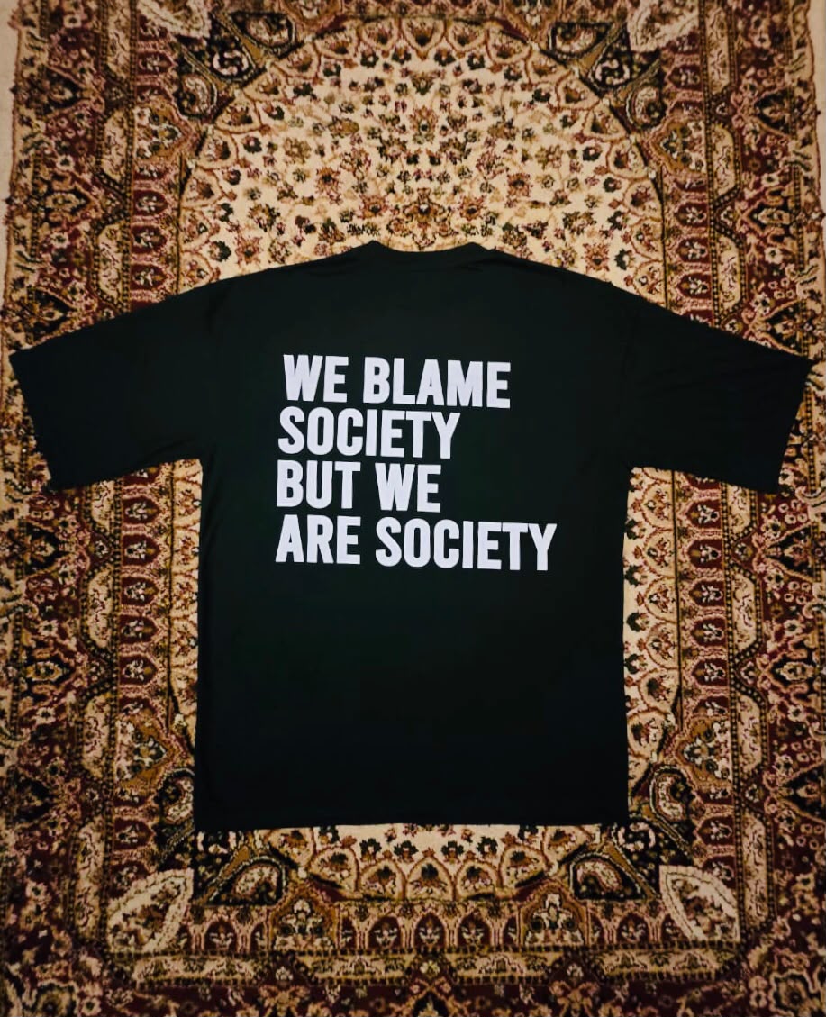 AUJ NOIR – We Blame Society Tee